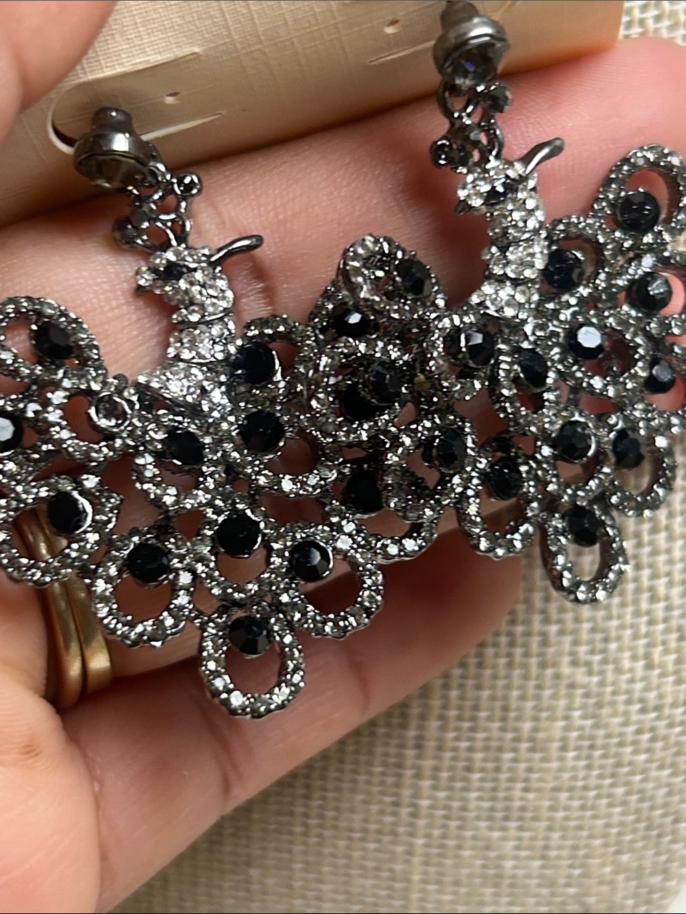 Black Crystal Filigree Drop Earrings - Women Jewelry